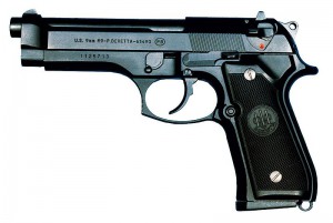 800px-m9-pistolet.jpg